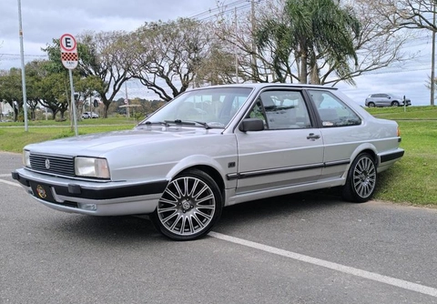 Volkswagen Santana CS/CD/CG 1985 Cinza — foto 1 de 3
