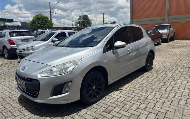 imagem-https://www.socarrao.com.br/sc-vehicle-images-prod/3388838/1787411488047-KZO-4J87_06.jpg