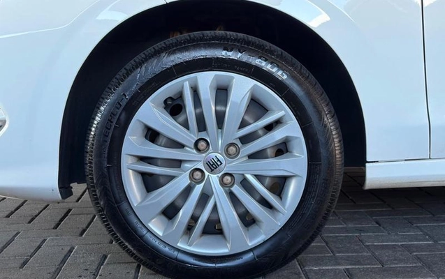 imagem-https://www.socarrao.com.br/sc-vehicle-images-prod/3388842/1788521520650-8355755_12_B_519fc07ece.jpeg