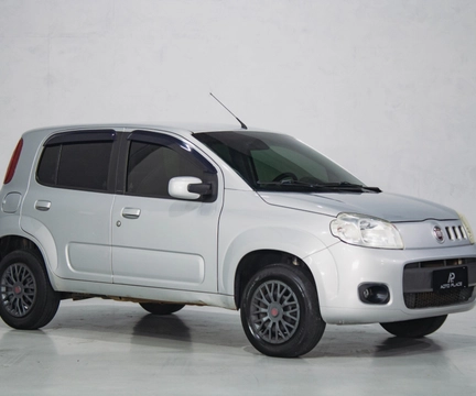Fiat Uno 2013 Prata — foto 1 de 3