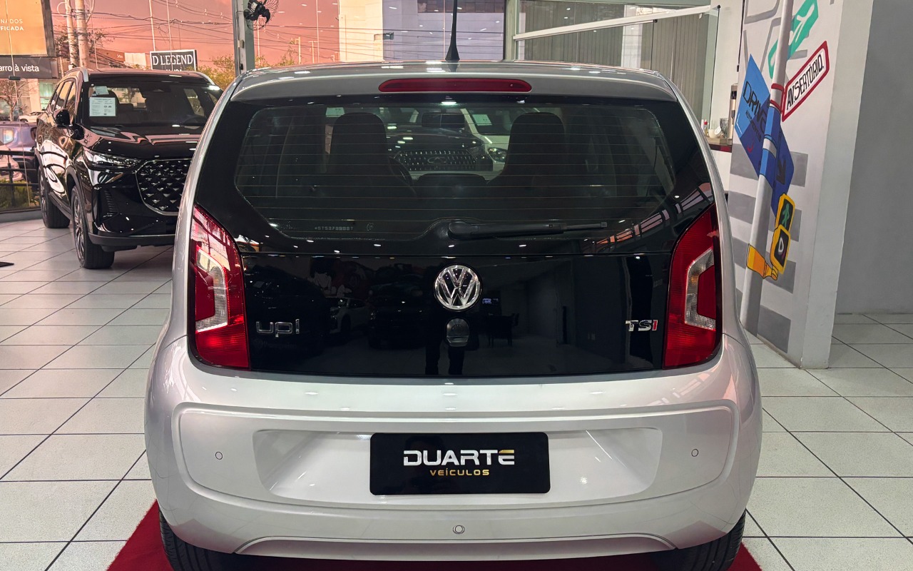 imagem-https://www.socarrao.com.br/sc-vehicle-images-prod/3388882/1787412230778-MDA2LmpwZw.jpg