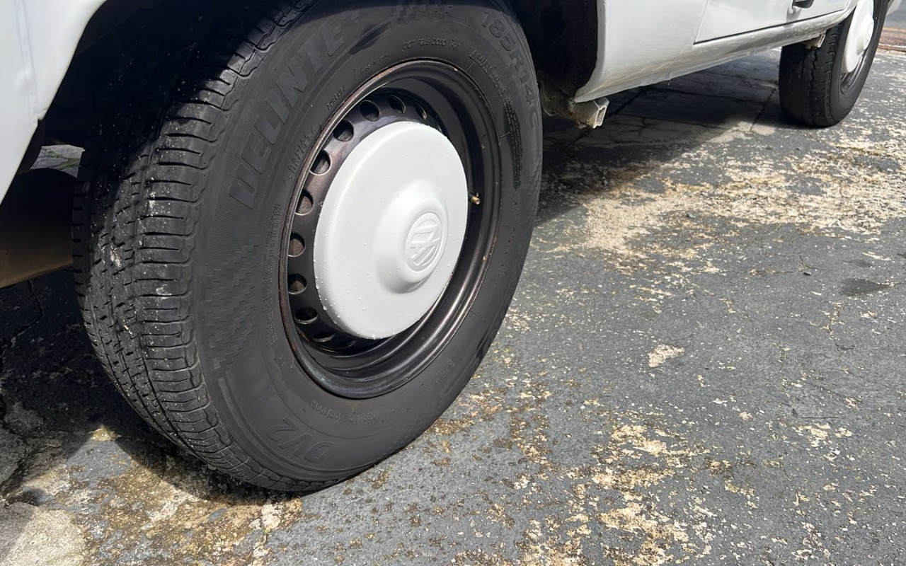 imagem-https://www.socarrao.com.br/sc-vehicle-images-prod/3388921/1787412935551-V2hhdHNBcHAgSW1hZ2UgMjAyNi0wOC0xMyBhdCAxMS41Ni4xMS5qcGVn.jpeg
