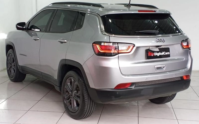 imagem-https://www.socarrao.com.br/sc-vehicle-images-prod/3388930/1787413158774-8318894_5_B_383cf447fc.jpeg