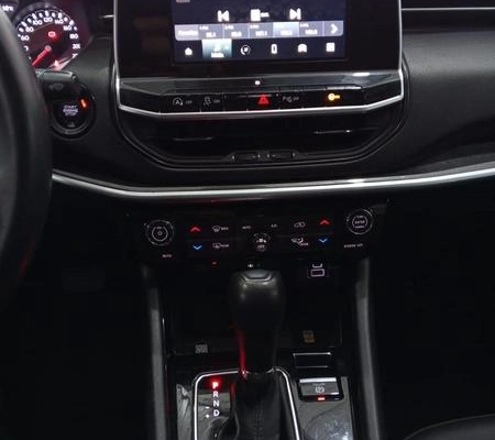 imagem-https://www.socarrao.com.br/sc-vehicle-images-prod/3388930/1787413158783-8318894_17_B_0ca18489dc.jpeg