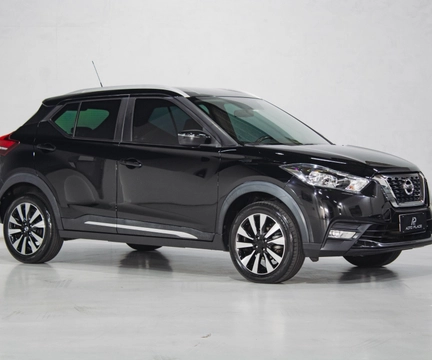 Nissan KICKS 2017 Preto — foto 1 de 3