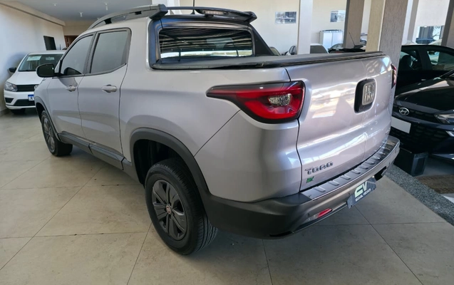imagem-https://www.socarrao.com.br/sc-vehicle-images-prod/3388946/1787413517038-317a9b83-7a5e-42c9-a5c9-c6fd08b99a4c.jpg