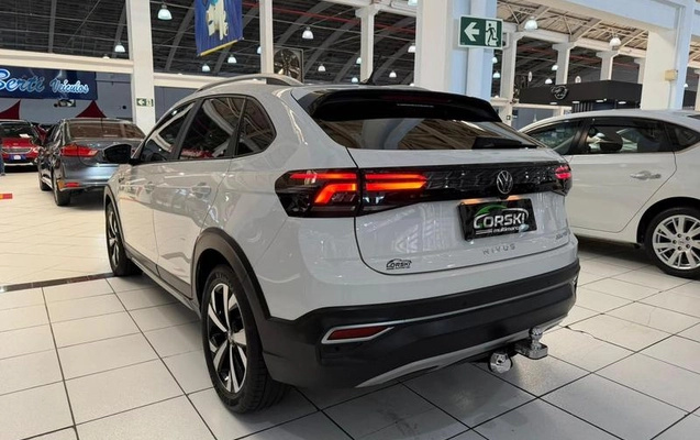 imagem-https://www.socarrao.com.br/sc-vehicle-images-prod/3388959/1789076484665-8401016_10_B_5638fef1e7.jpeg