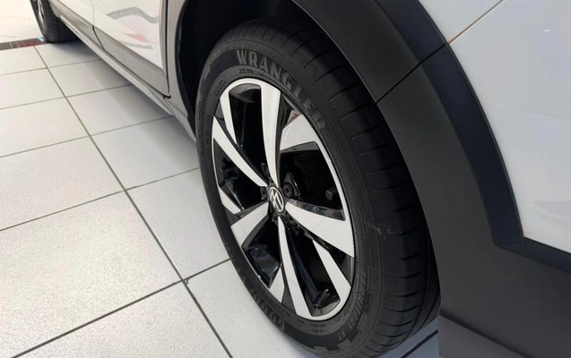 imagem-https://www.socarrao.com.br/sc-vehicle-images-prod/3388959/1789076484666-8401016_14_B_986f278f66.jpeg
