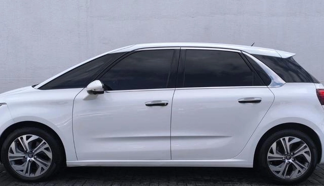 imagem-https://www.socarrao.com.br/sc-vehicle-images-prod/3388962/1789140531460-8364232_24_B_fc29a7bcfd.jpeg