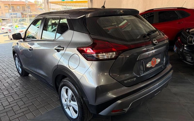 imagem-https://www.socarrao.com.br/sc-vehicle-images-prod/3388984/1788521559786-8349368_0_B_b7a9064edb.jpeg