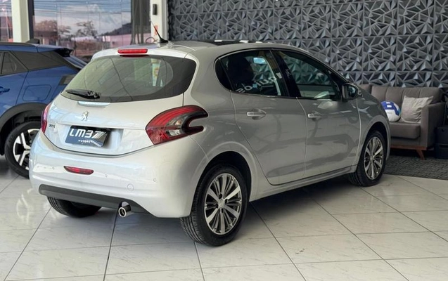 imagem-https://www.socarrao.com.br/sc-vehicle-images-prod/3389005/1789585256600-8407397_2_B_2c8f93c13c.jpeg
