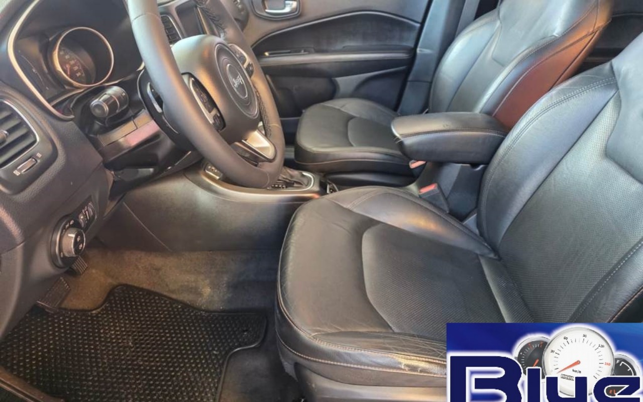 imagem-https://www.socarrao.com.br/sc-vehicle-images-prod/3389102/1787415524133-NjYtOC5qcGVn.jpeg