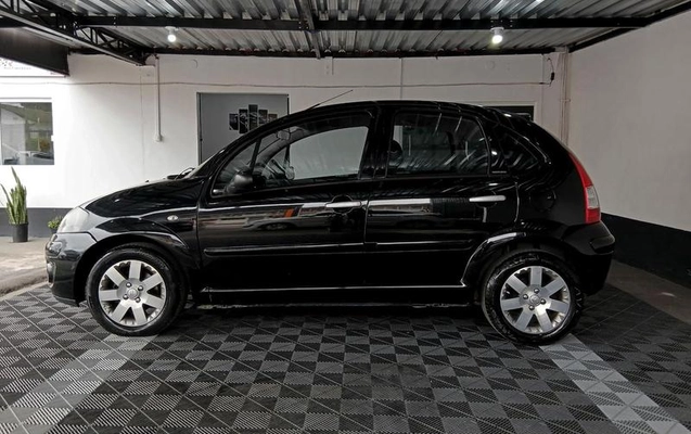 imagem-https://www.socarrao.com.br/sc-vehicle-images-prod/3389121/1788627983201-8406966_2_B_da411ecde3.jpeg