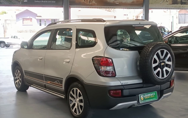 imagem-https://www.socarrao.com.br/sc-vehicle-images-prod/3389124/1787415845896-xV1zOsFFMwpXNQs3zxKPT7rwmxdbncid0nEg.jpg