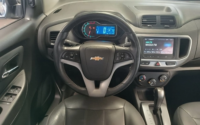 imagem-https://www.socarrao.com.br/sc-vehicle-images-prod/3389124/1787415845901-8wF1EvEleVHIljBvG3dtKz2DJTeb1j1YHphi.jpg