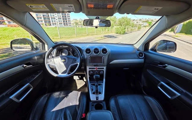 imagem-https://www.socarrao.com.br/sc-vehicle-images-prod/3389323/1788405039709-8381686_13_B_45db96ad20.jpeg