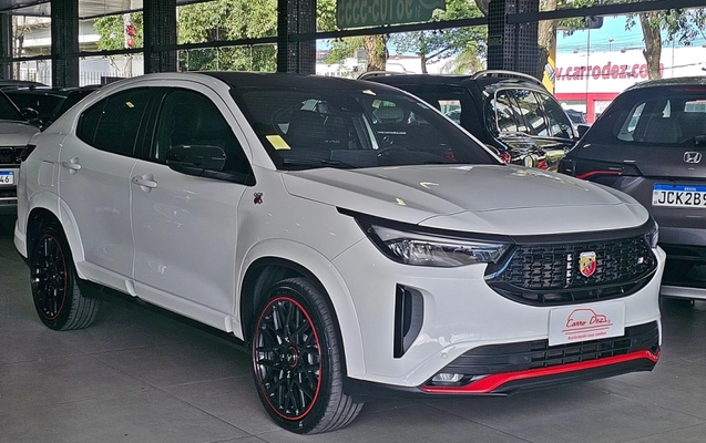 imagem-https://www.socarrao.com.br/sc-vehicle-images-prod/3389338/1789041650621-7nkAJnLWdy6HRz7q7RIBD9yfTzEiUSZF.jpg