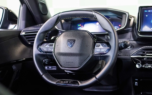 imagem-https://www.socarrao.com.br/sc-vehicle-images-prod/3389410/1789824086971-gb-a5ccaf6.jpeg