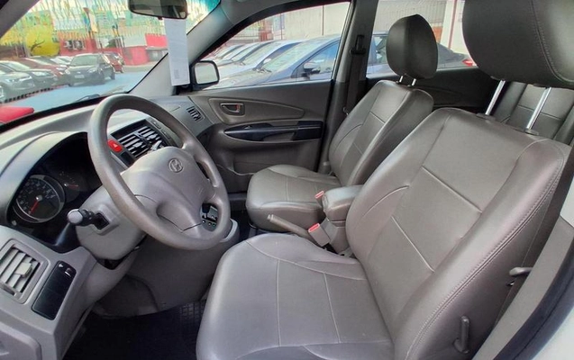 imagem-https://www.socarrao.com.br/sc-vehicle-images-prod/3389511/1789563210683-8407659_14_B_4eee5fd8f0.jpeg