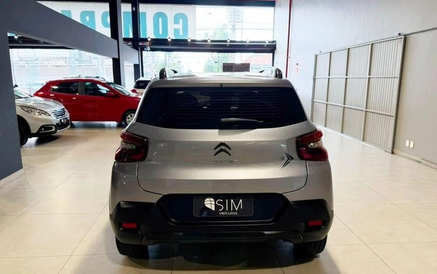 imagem-https://www.socarrao.com.br/sc-vehicle-images-prod/3389747/1788551808001-8362652_14_B_a2e7611343.jpeg
