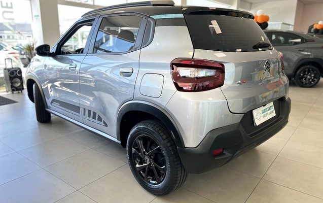 imagem-https://www.socarrao.com.br/sc-vehicle-images-prod/3389778/1787426595950-vehicle_image_1787426510_f3a5fcc907f00568f50786d40fab0b13.jpeg