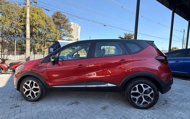 imagem-https://www.socarrao.com.br/sc-vehicle-images-prod/3390080/1787427848109-10_044317.jpg