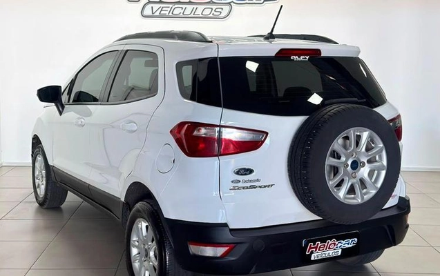 imagem-https://www.socarrao.com.br/sc-vehicle-images-prod/3390221/1788360722258-8407800_7_B_d1d6db6a0c.jpeg