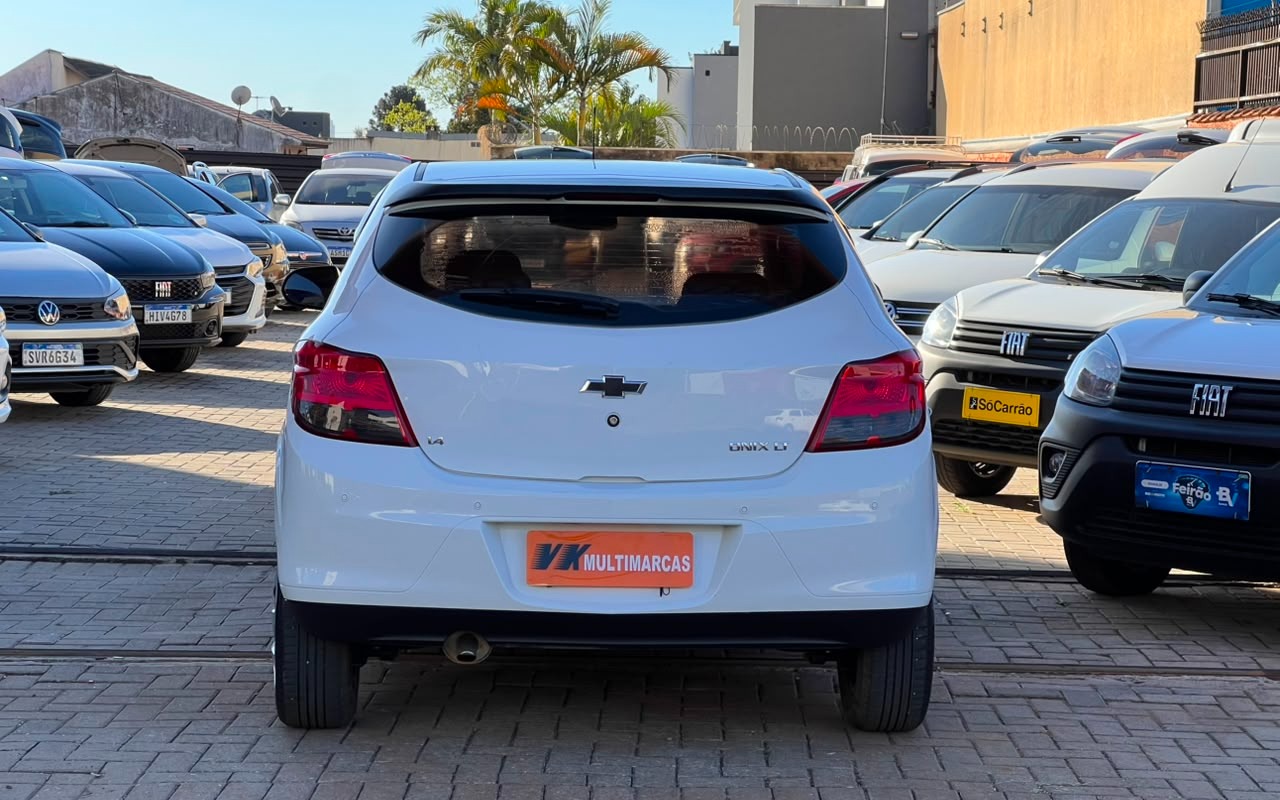 imagem-https://www.socarrao.com.br/sc-vehicle-images-prod/3390438/1787438004684-V2hhdHNBcHAgSW1hZ2UgMjAyNi0wOC0yMiBhdCAwOS4xOS4yNSAoMTApLmpwZWc.jpeg
