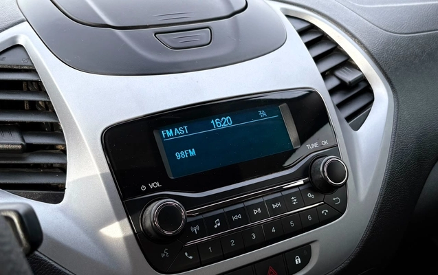 imagem-https://www.socarrao.com.br/sc-vehicle-images-prod/3390443/1787438322336-V2hhdHNBcHAgSW1hZ2UgMjAyNi0wOC0yMSBhdCAwOS41OS41Mi5qcGVn.jpeg