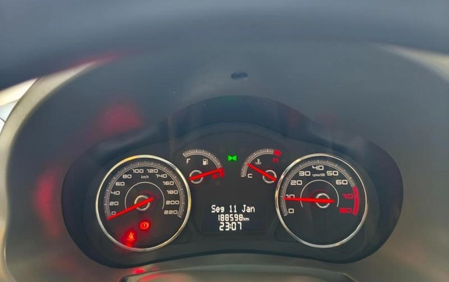 imagem-https://www.socarrao.com.br/sc-vehicle-images-prod/3398275/1788180377708-8363642_8_B_ceb57bcd97.jpeg