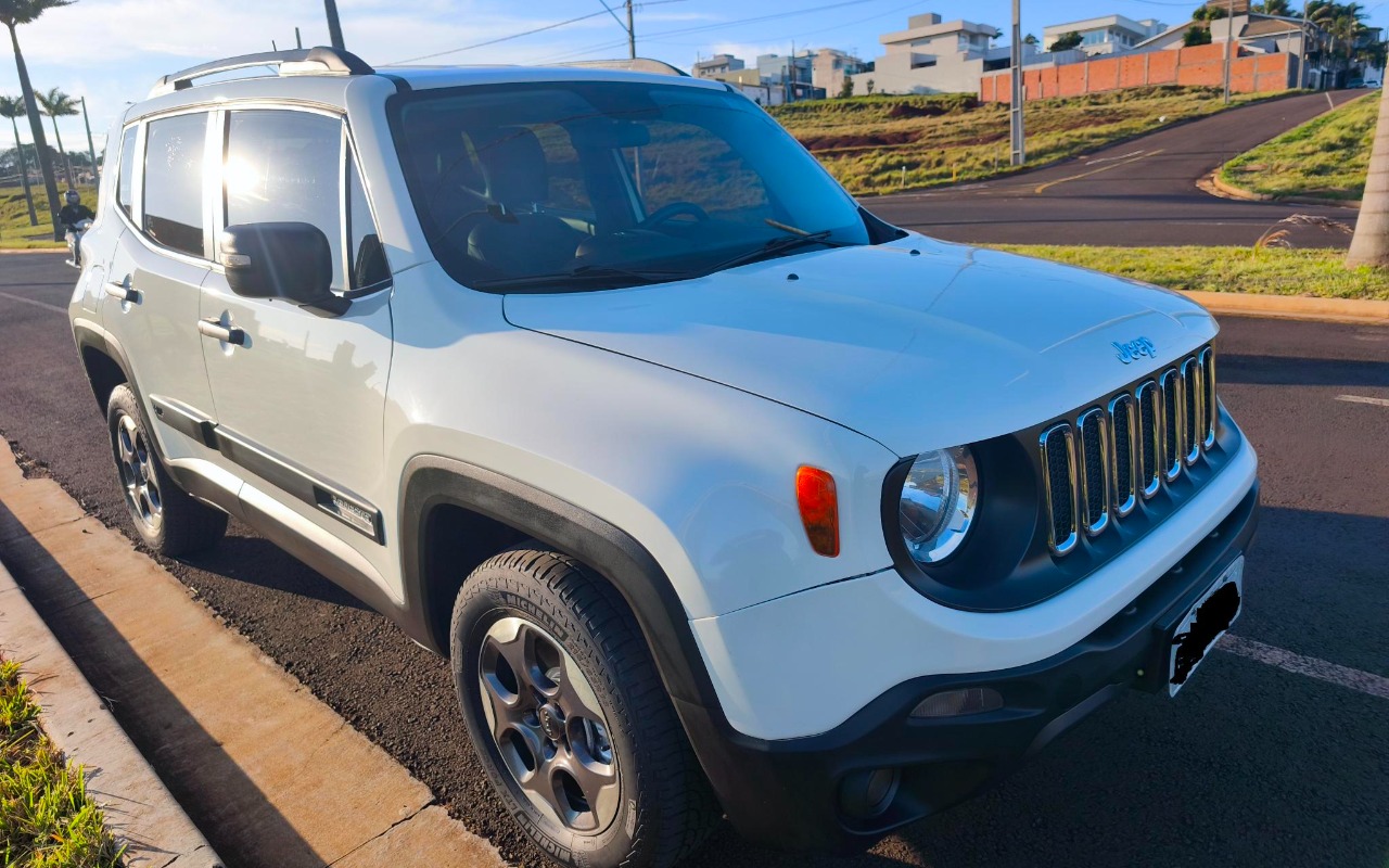 Jeep Renegade Sport 2.0 4x4 TB Diesel Aut. na cor Branco em Apucarana / PR - 3398311