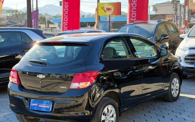 imagem-https://www.socarrao.com.br/sc-vehicle-images-prod/3398341/1787491479390-69436a8af41c3abaa.jpeg