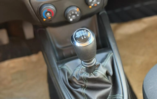 imagem-https://www.socarrao.com.br/sc-vehicle-images-prod/3398341/1787491479398-69436a8af41a61109.jpeg