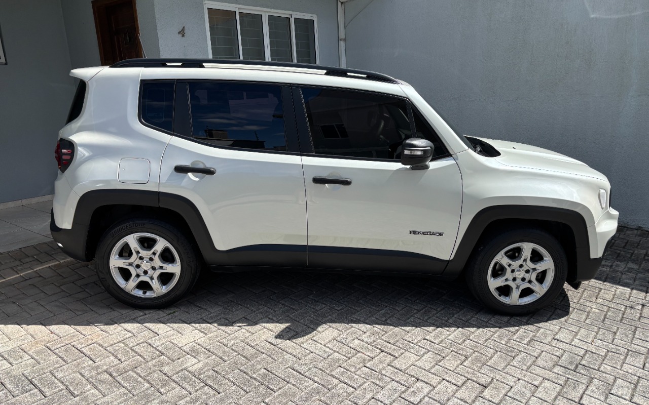 imagem-https://www.socarrao.com.br/sc-vehicle-images-prod/3398408/1787496720121-SU1HXzE1NTEuanBlZw.jpeg