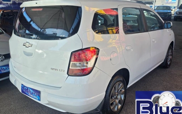 imagem-https://www.socarrao.com.br/sc-vehicle-images-prod/3398507/1787504675338-VElOMy5qcGVn.jpeg