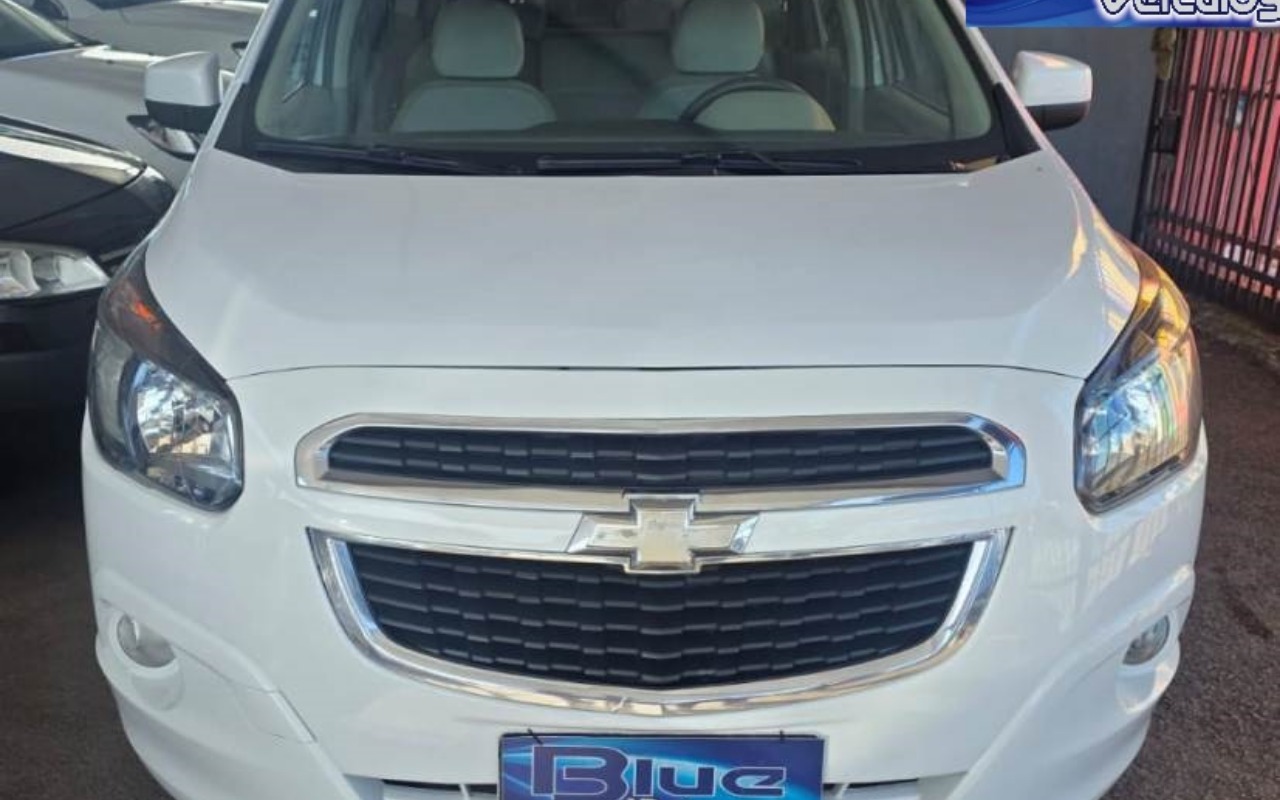 imagem-https://www.socarrao.com.br/sc-vehicle-images-prod/3398507/1787504675502-VElONS5qcGVn.jpeg