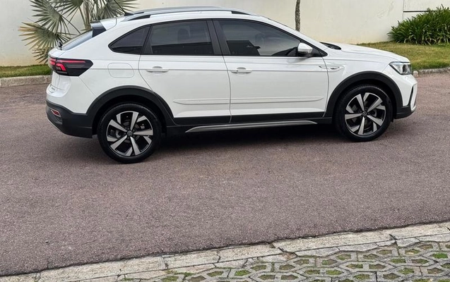 imagem-https://www.socarrao.com.br/sc-vehicle-images-prod/3398540/1788963255289-8408294_19_B_342576060e.jpeg