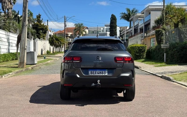 imagem-https://www.socarrao.com.br/sc-vehicle-images-prod/3398572/1788962986115-8408296_11_B_0302c9563a.jpeg