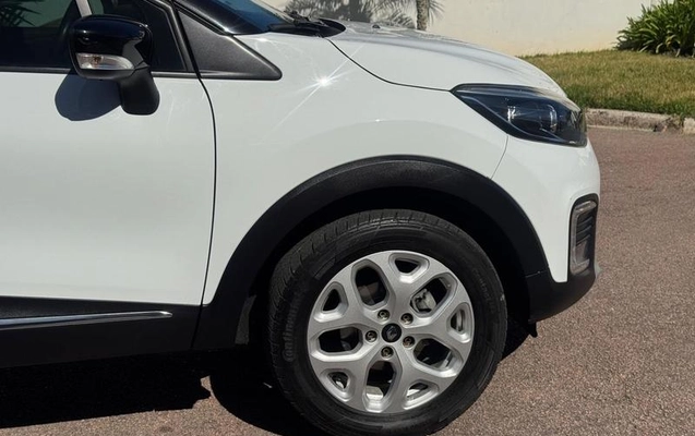 imagem-https://www.socarrao.com.br/sc-vehicle-images-prod/3398605/1788963021638-8408302_3_B_8155a8d25f.jpeg