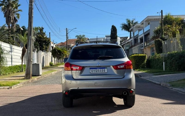 imagem-https://www.socarrao.com.br/sc-vehicle-images-prod/3398606/1788961396620-8408306_6_B_833870a3d1.jpeg