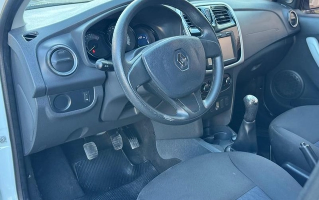 imagem-https://www.socarrao.com.br/sc-vehicle-images-prod/3398607/1788963027135-8408307_14_B_50308dfe16.jpeg