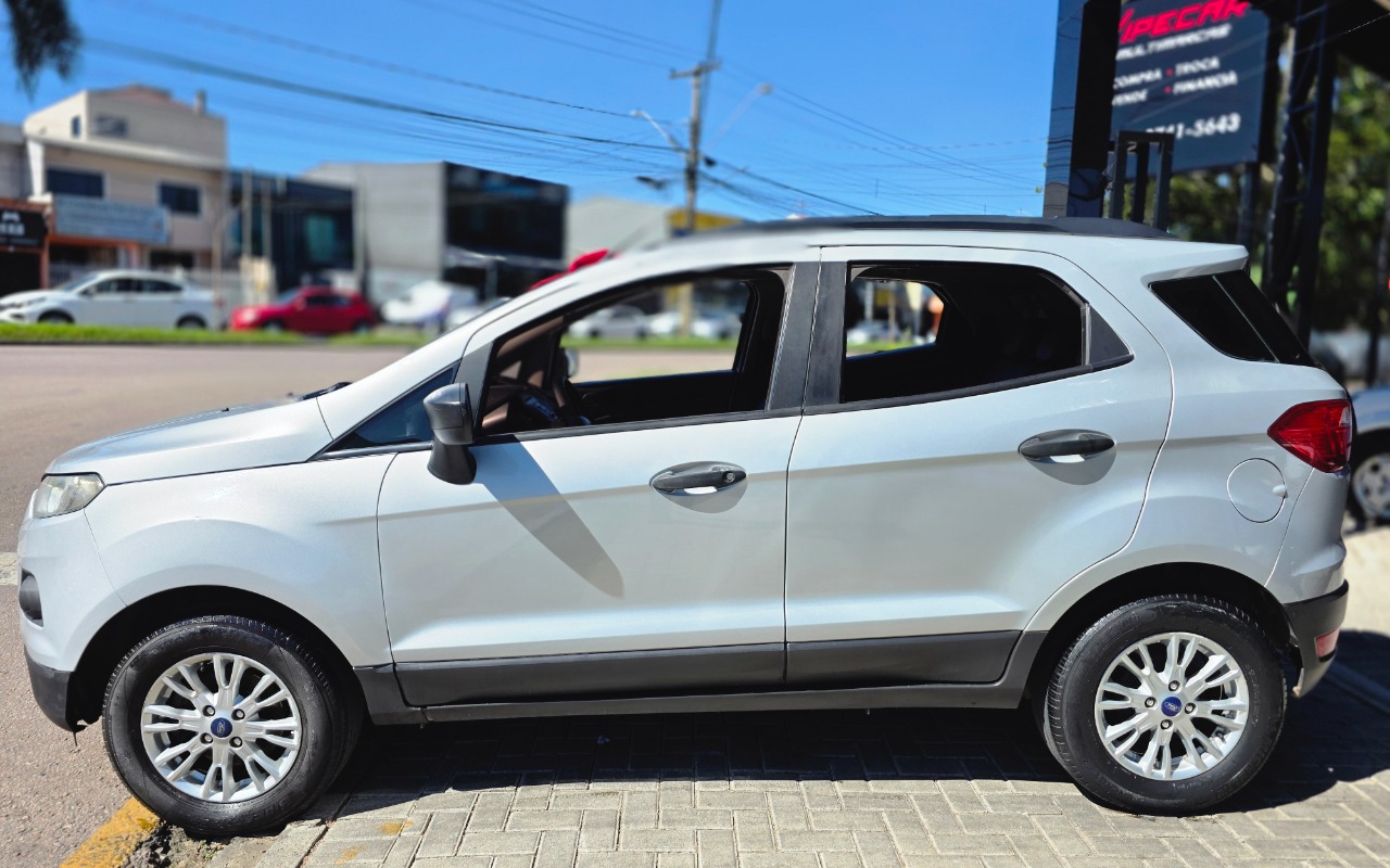 imagem-https://www.socarrao.com.br/sc-vehicle-images-prod/3398632/1787518128708-MjAyNjA4MjFfMTM0MjM4LmpwZw.jpg