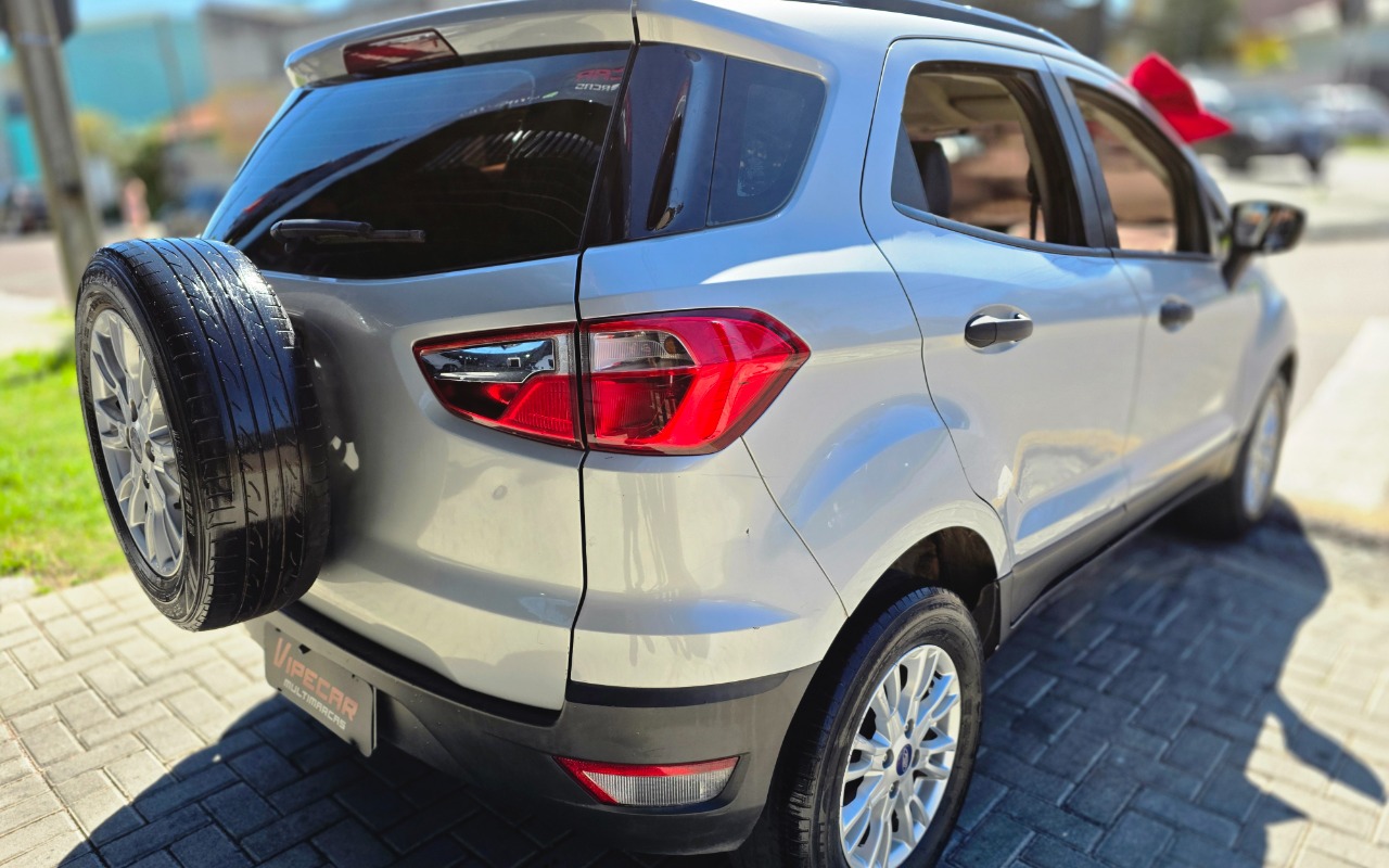imagem-https://www.socarrao.com.br/sc-vehicle-images-prod/3398632/1787518129004-MjAyNjA4MjFfMTM0MjU5LmpwZw.jpg