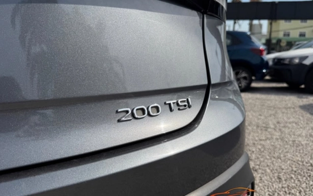 imagem-https://www.socarrao.com.br/sc-vehicle-images-prod/3398641/1787524810014-MTMuanBlZw.jpeg