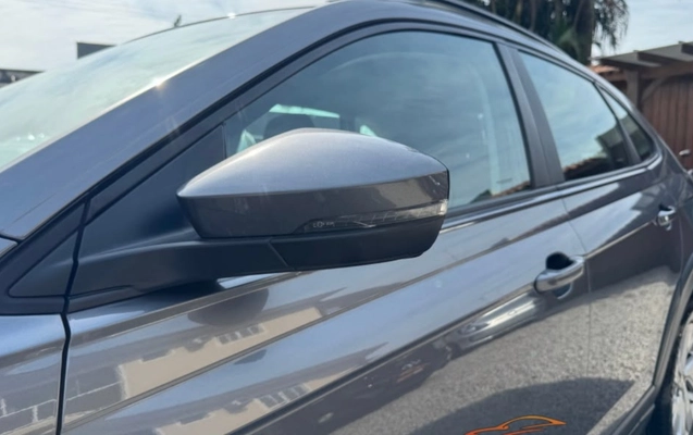 imagem-https://www.socarrao.com.br/sc-vehicle-images-prod/3398641/1787524810445-MTguanBlZw.jpeg