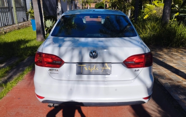 imagem-https://www.socarrao.com.br/sc-vehicle-images-prod/34035/1790773678158-dHwzlq6IOvURd9rWK6xsZ4nh2qvcQKy5.jpg