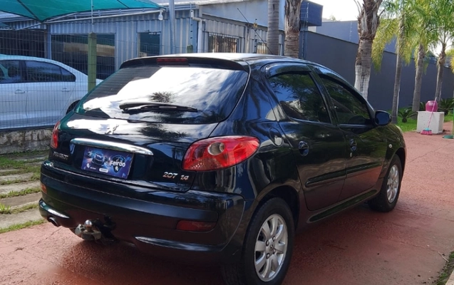 imagem-https://www.socarrao.com.br/sc-vehicle-images-prod/34044/1785526064467-0yZpWxe9NIiKsiXGHF7if2MYK6rb5ckj.jpg