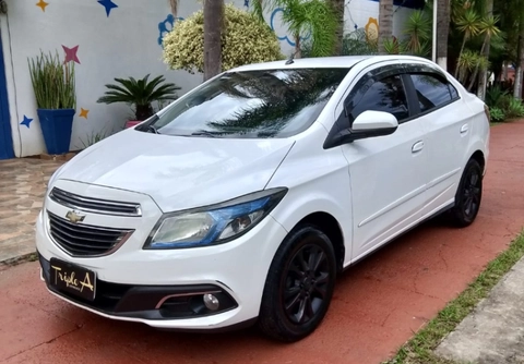 Chevrolet Prisma 2016 Branco — foto 1 de 3