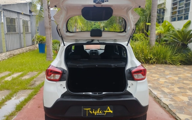 imagem-https://www.socarrao.com.br/sc-vehicle-images-prod/34051/1785416285488-yzWmlhGf2FDnvCueZUKy6CMhtOCwDoeK.jpg