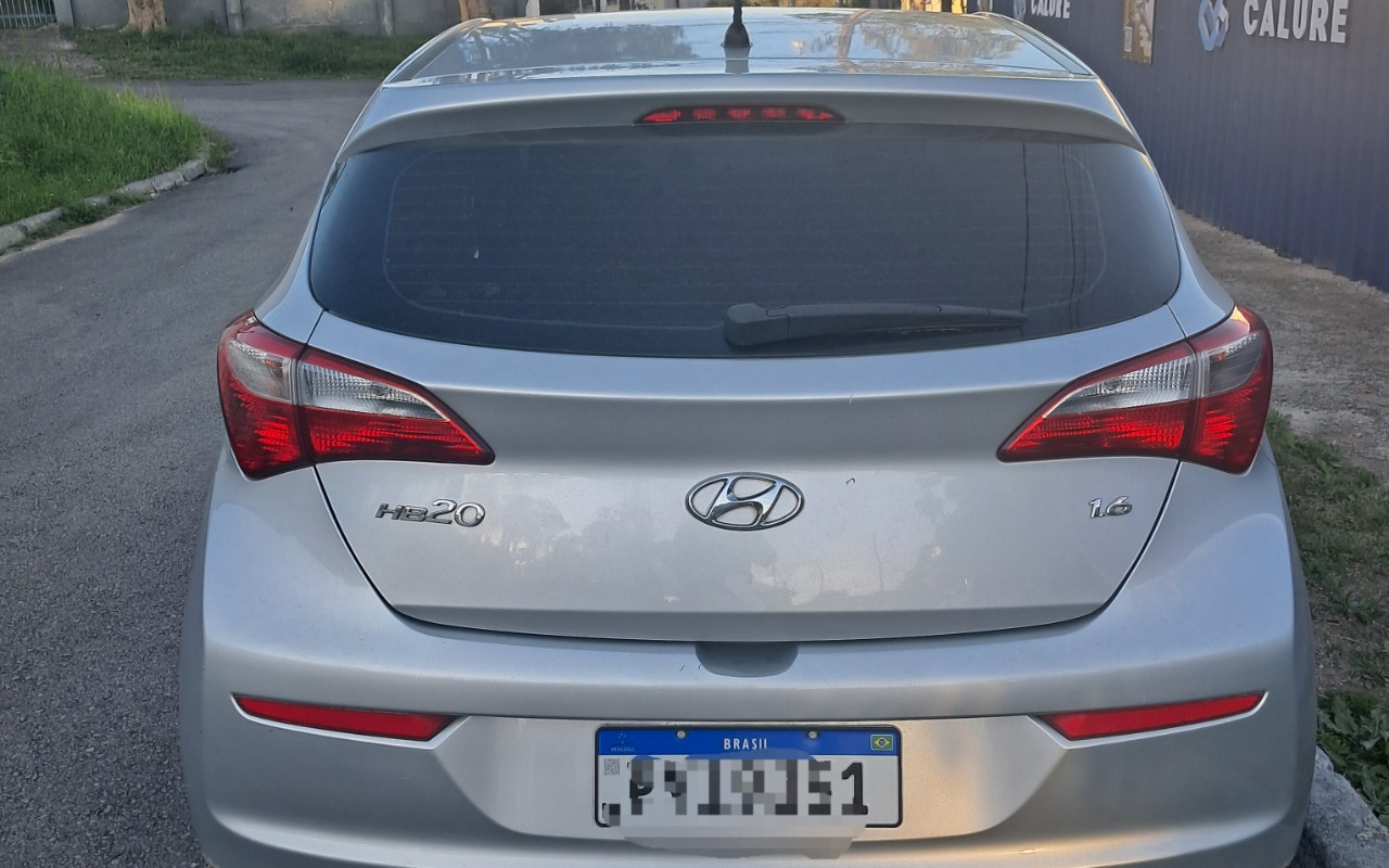imagem-https://www.socarrao.com.br/sc-vehicle-images-prod/3406271/1787606585285-MjAyNjA4MjRfMTcxNzQ4LmpwZw.jpg